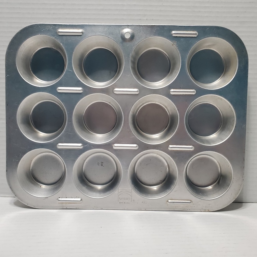 Vintage Mirro Aluminum Muffin Cupcake Pan Made in USA Retro Bakeware Tin 12 Hole